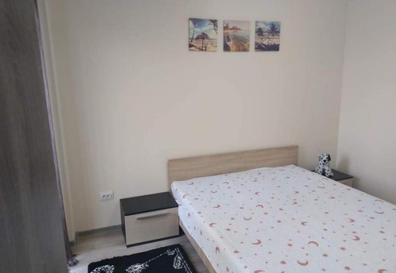 Apartament cu 2 camere decomandat în Baba Novac