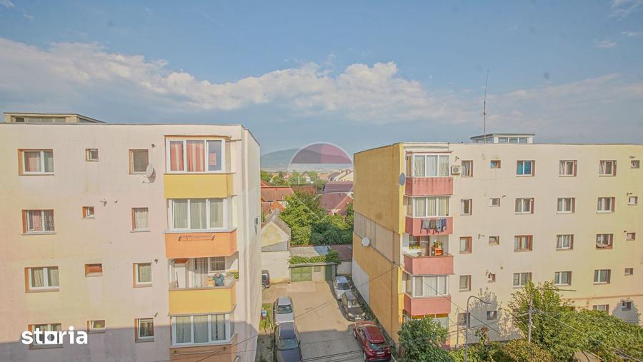Apartament cu 3 camere în Nord