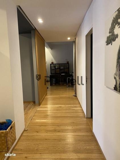 Apartament cu 4 camere în Dacia