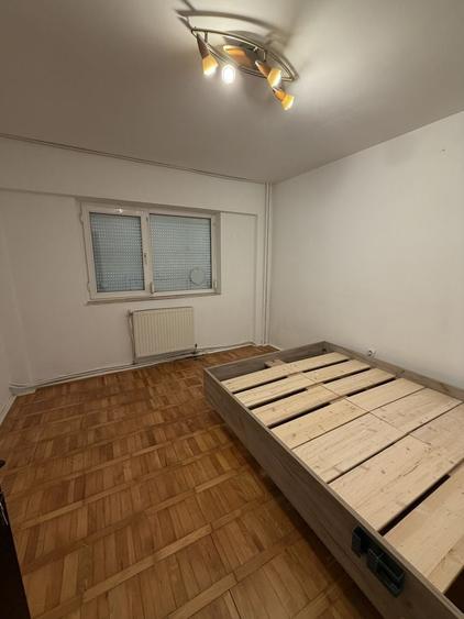 Apartament cu 2 camere decomandat în Ultracentral