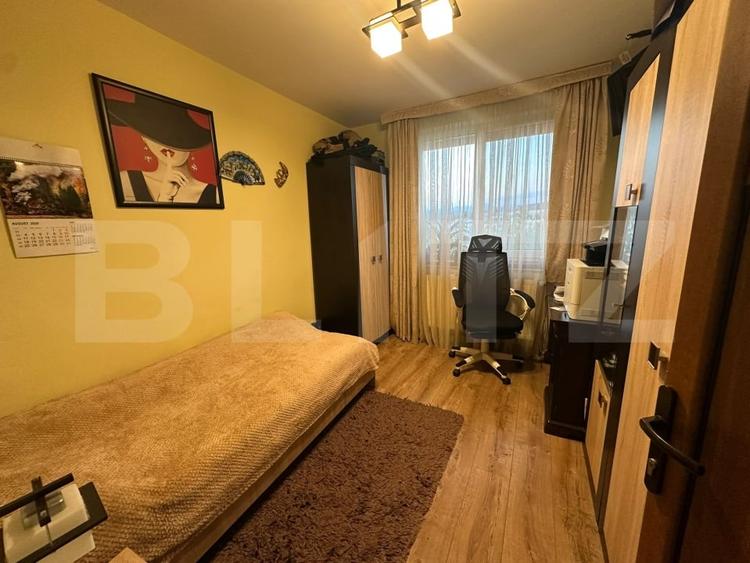 Apartament cu 3 camere semidecomandat, mobilat în 9 Mai