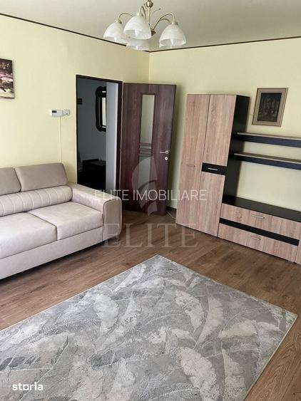 Apartament 3 camere in zona FANTANELE