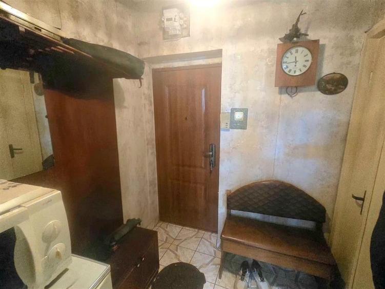 Apartament cu 2 camere semidecomandat, mobilat în Ultracentral