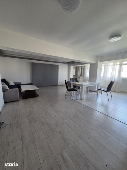 Apartament cu 2 camere decomandat în Școlilor