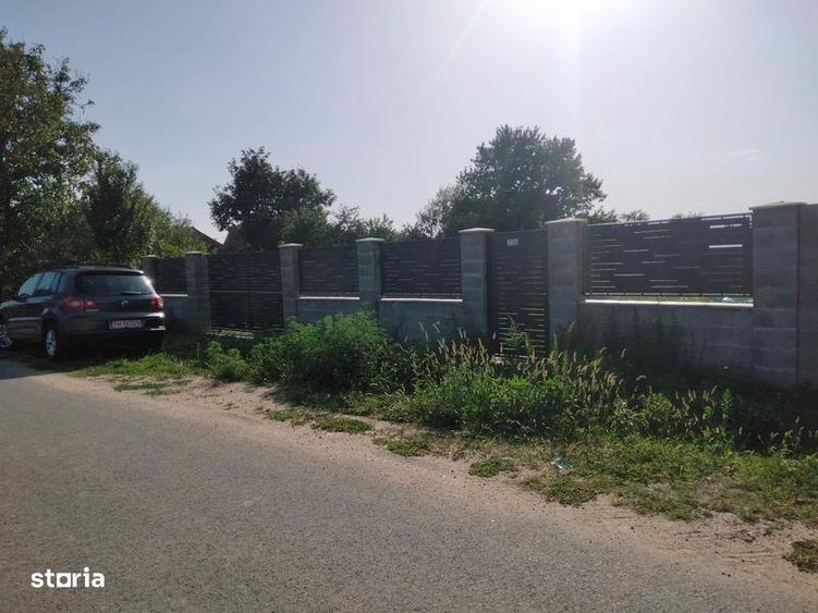 Teren de 400 mp, în Central