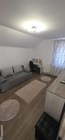 Casă cu 4 camere cu Teren 215 Mp în Șelimbăr
