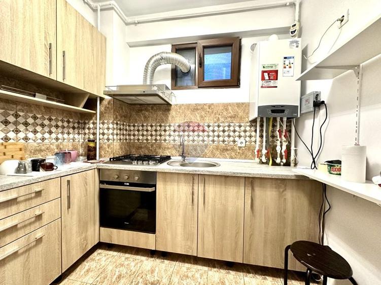 Apartament cu 3 camere decomandat, mobilat în Bucureștii Noi