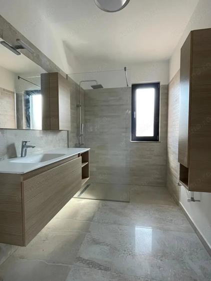 Apartament cu 2 camere în Dumbrăvița