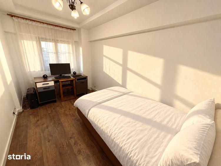 Apartament cu 4 camere în Păcurari