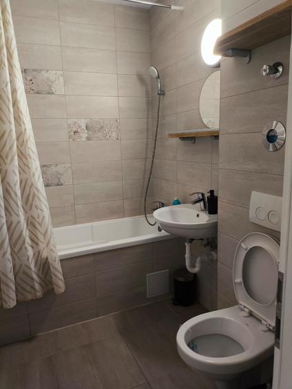 Apartament cu 2 camere decomandat în Drumul Carului