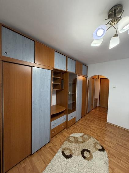 Garsonieră în Costin Georgian