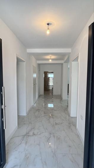 Casă cu 4 camere cu Teren 529 Mp în Șag