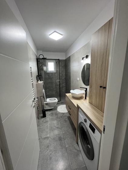 Apartament cu 2 camere decomandat în Rediu