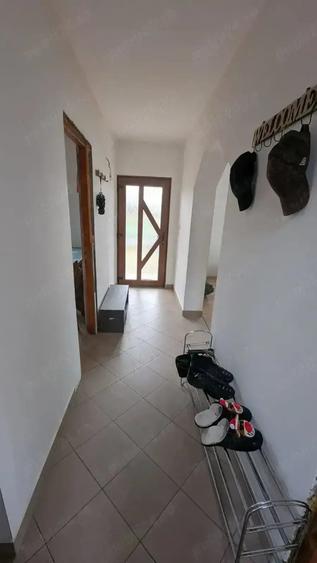Casă cu 5 camere cu Teren 500 Mp în Sânmihaiu German