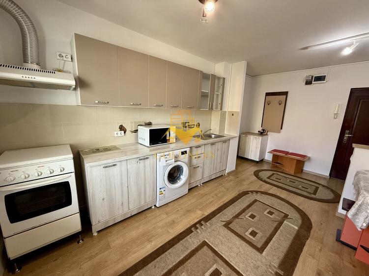 Apartament cu 2 camere decomandat în Zorilor