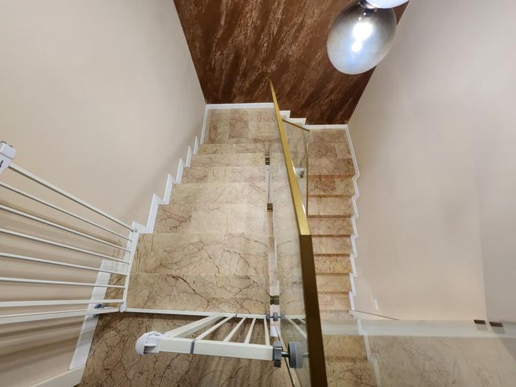 Duplex cu 4 camere cu Canalizare în Galata