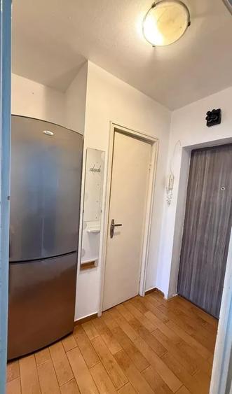Apartament cu 2 camere semidecomandat, mobilat în Dorobanți