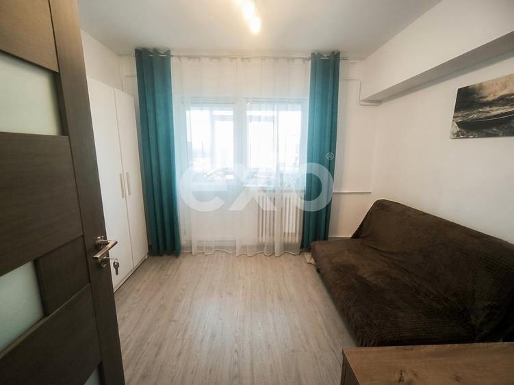 Apartament cu 4 camere decomandat, mobilat în Ultracentral