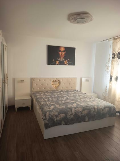 Casă cu 4 camere în Luciu