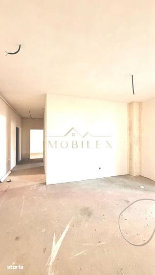 Apartament cu 4 camere în Florești