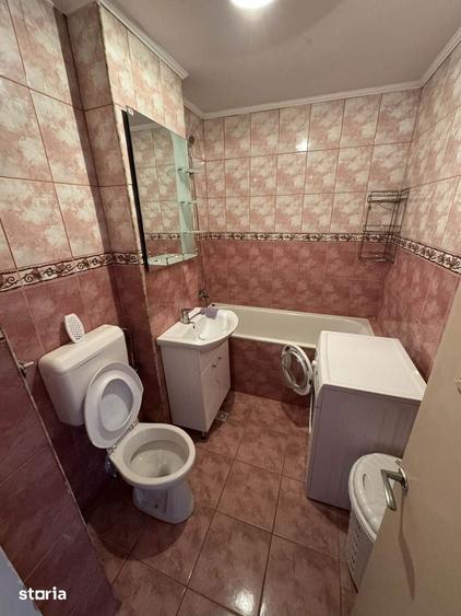 Apartament cu 2 camere decomandat în Soarelui