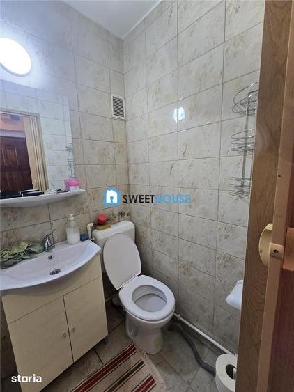 Apartament cu 2 camere semidecomandat în Central