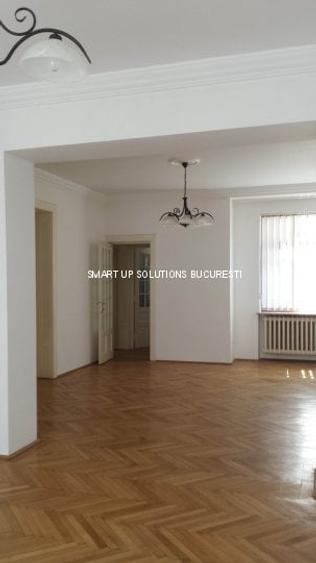 Spațiu comercial, de 115 mp, în P-ța Victoriei
