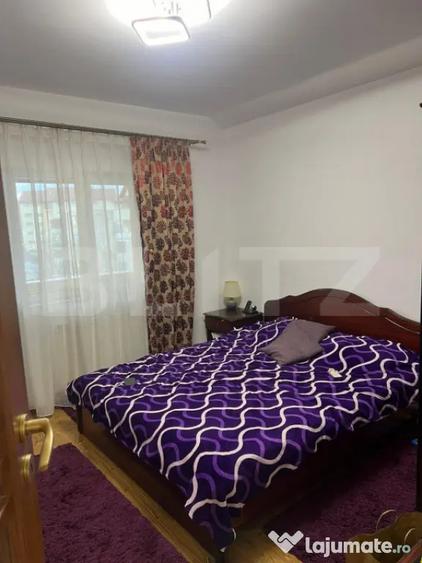 Apartament cu 3 camere decomandat în Central