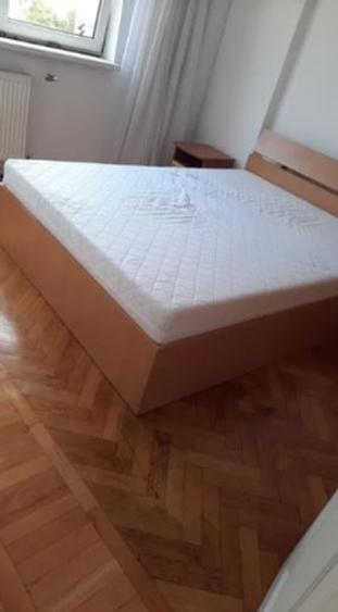 Apartament cu 2 camere semidecomandat în Cișmigiu