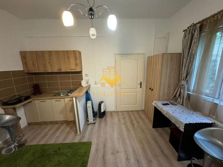 Apartament cu 2 camere semidecomandat în Ultracentral