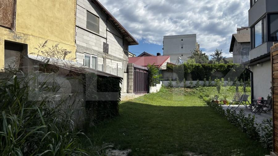 Teren de 1186 mp, în George Enescu