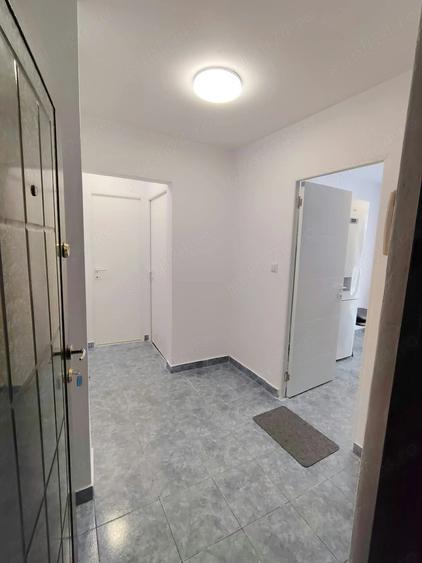 Apartament cu 2 camere semidecomandat în Republicii