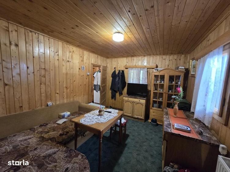 Casă cu 4 camere în Vălișoara