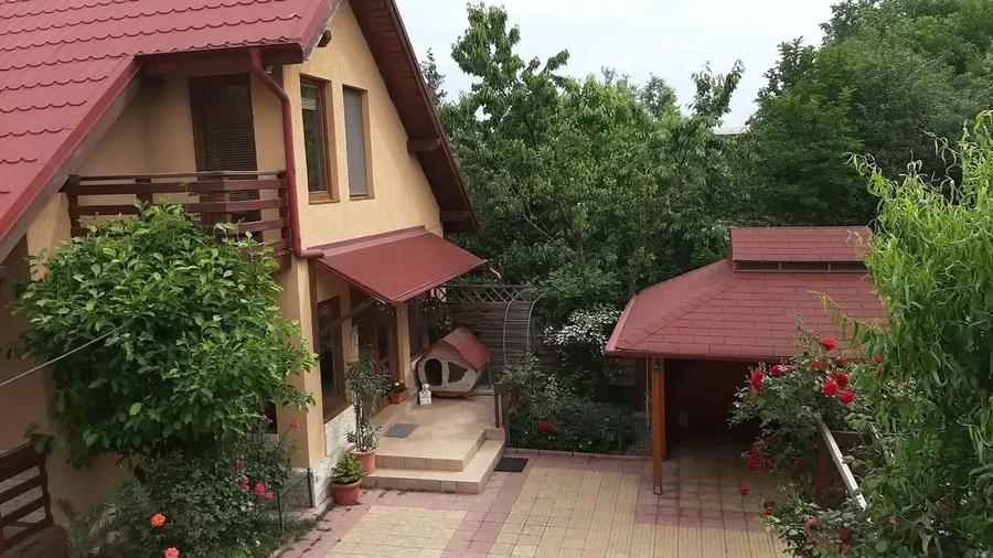 Casă individuală cu 3 camere cu Canalizare în Vest