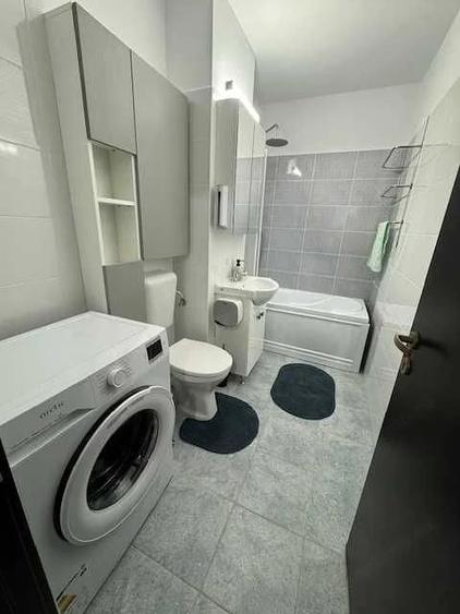 Apartament cu 2 camere decomandat în Sânpetru