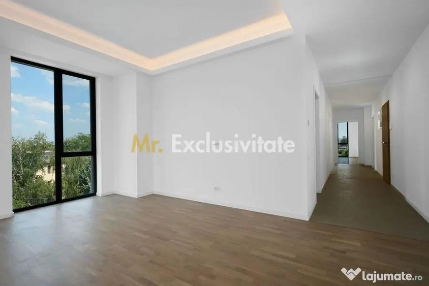 Apartament cu 3 camere decomandat în Trivale