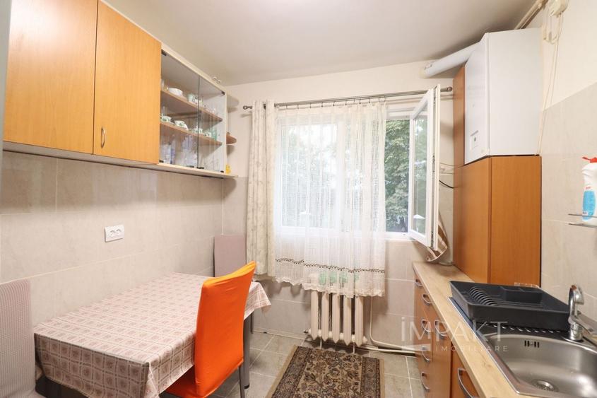 Apartament cu 4 camere decomandat în Mănăștur