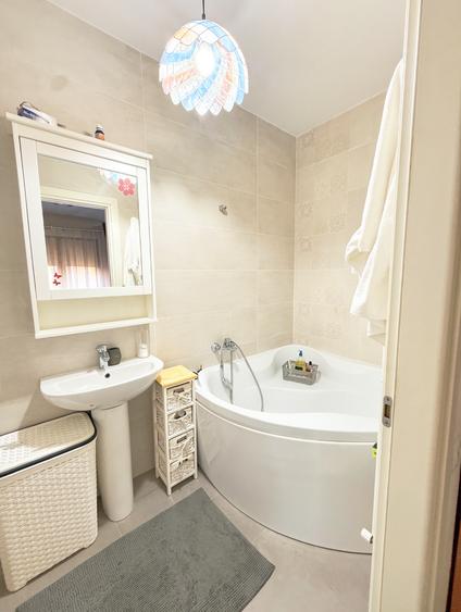 Apartament cu 3 camere decomandat în Regie