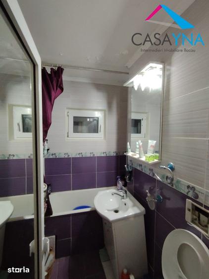 Apartament cu 3 camere semidecomandat în Bistrița Lac