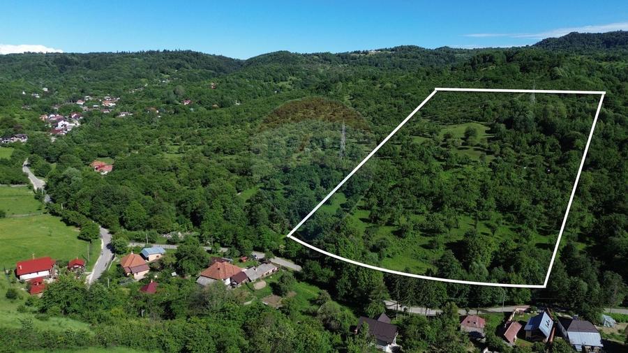 Teren agricol extravilan de 14489 mp, în Exterior Est