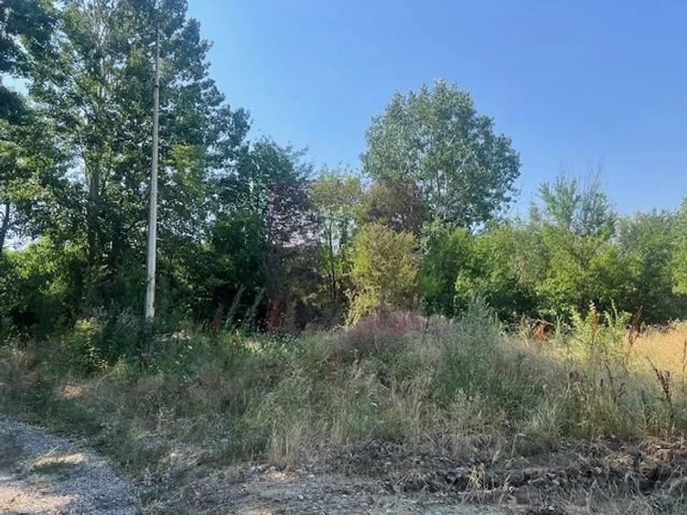 Teren de 2760 mp, în Ordoreanu