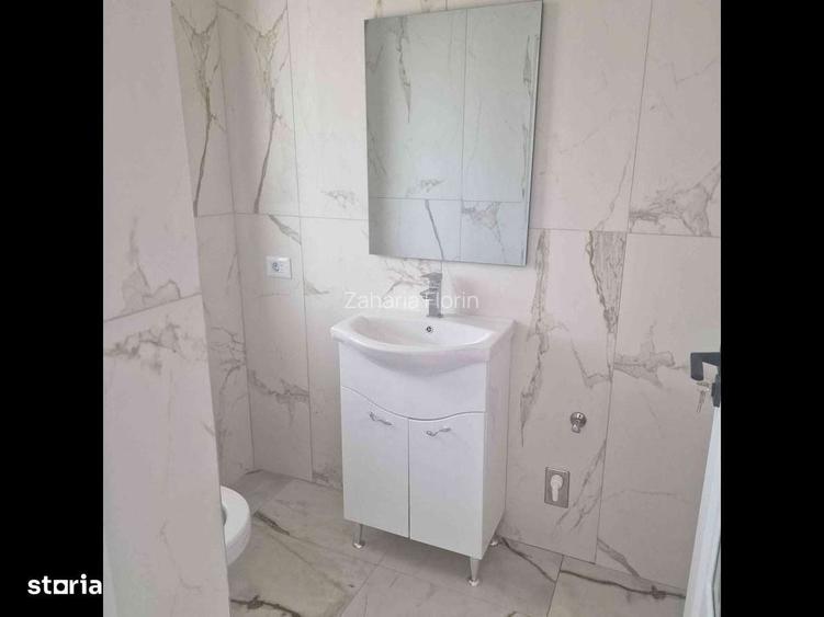 Casa noua cu 4 camere in suburbie, 500 mp