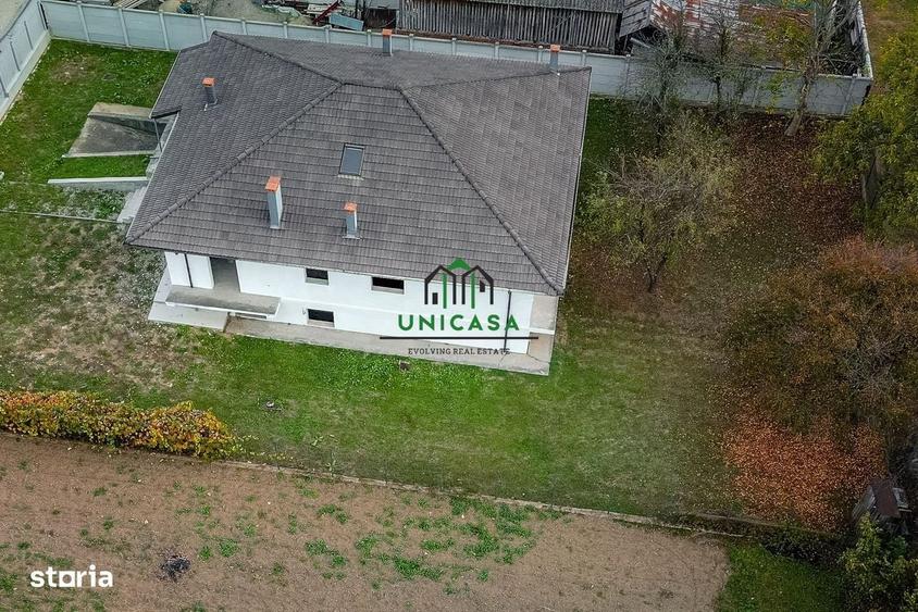 Casă cu 4 camere în Jiblea Veche