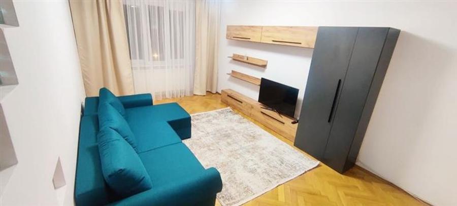 Apartament cu 2 camere decomandat, mobilat în Vlahuță