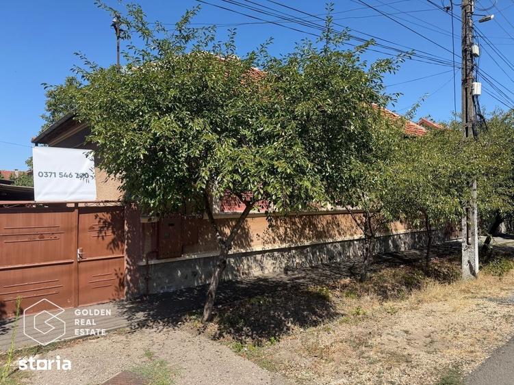 Casă cu 6 camere cu Teren 720 Mp în Grădiște