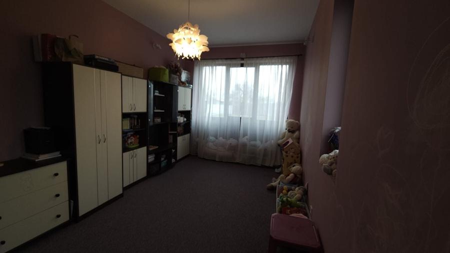 Casă individuală cu 5 camere cu Canalizare în Liebling