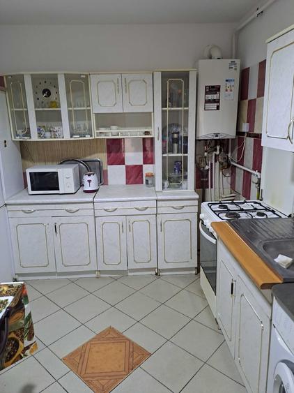 Casă cu 4 camere în Posada