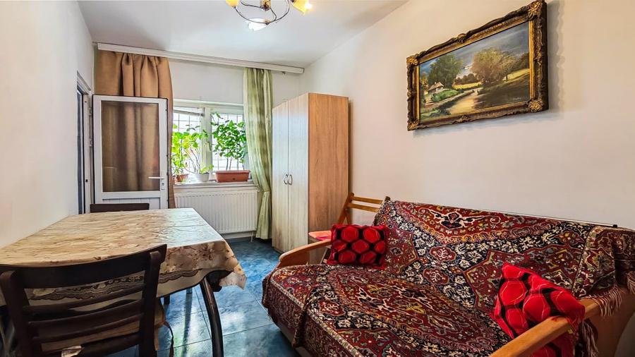 Apartament cu 3 camere decomandat, mobilat în Agigea