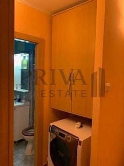 Apartament cu 3 camere decomandat, mobilat în Girocului