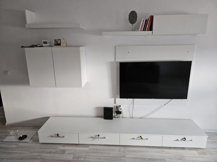Apartament cu 2 camere semidecomandat în Prelungirea Ghencea